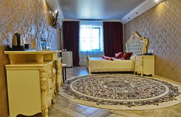 Фото номера Улучшенный двухместный номер с 1 кроватью Отель BANQUETING &amp; GUEST HOUSE ПОМЕСТЬЕ г. Костанай 11