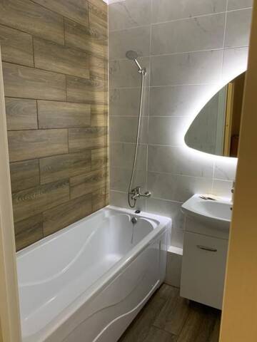 Фото номера Апартаменты с 1 спальней Апартаменты Home hotel Rose г. Костанай 40